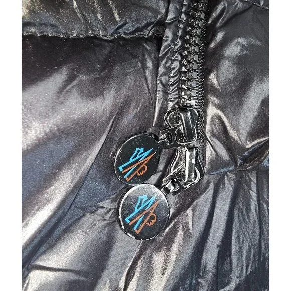 Moncler Women's Black Nylon Down Short Jacket Authentic Tag Size 1 Small 2978 - Picture 5 of 16